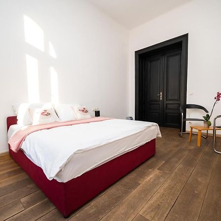 Old Town Rooms With Timeless View Сараево Экстерьер фото