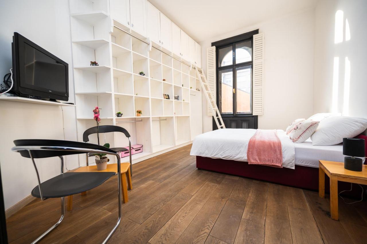 Old Town Rooms With Timeless View Сараево Экстерьер фото